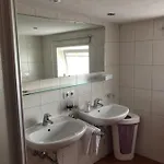 Haus Oberdorf * زامز